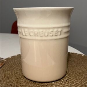 Le Creuset Ivory Meringue Utensil Crock 1.1 L